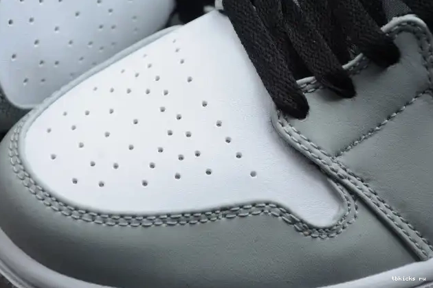 Reps TB 1 Jordan Grey Smoke Mid AIR 554724-092 Light 0517